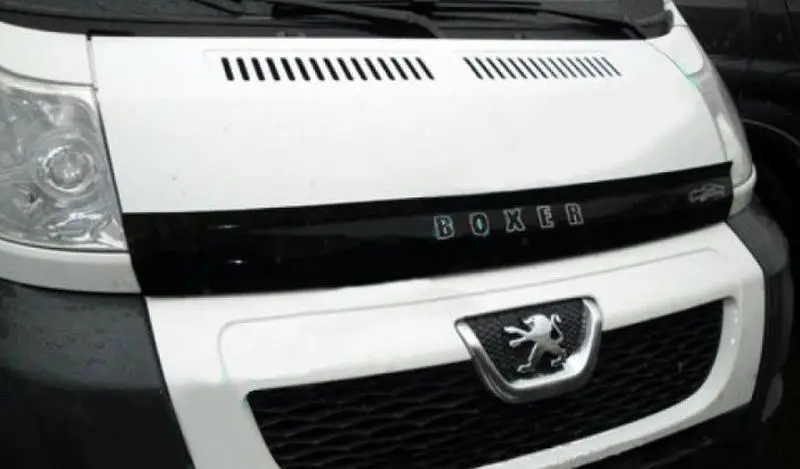Дефлектор капота на Peugeot Boxer 2006-2014. Мухобійка на Peugeot Boxer