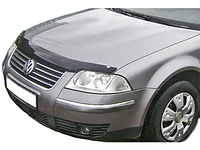 Дефлектор капота на Volkswagen Passat В5 седан/універсал 2001-2005 після рестайлінгу. Мухобійка на авто