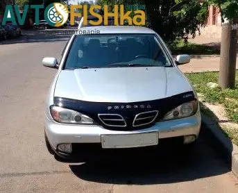 Дефлектор капота на Nissan Primera (P11) 1999-2001. Мухобійка на Nissan Primera