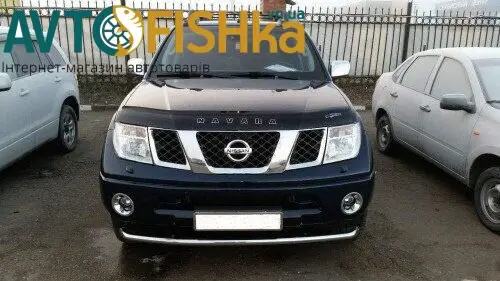 Дефлектор капота на Nissan Navara (D40) 2005-2014. Мухобійка на Nissan Navara
