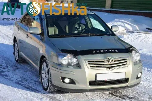 Дефлектор капота на Toyota Avensis 2003-2009. Мухобійка на Toyota Avensis