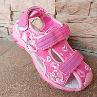 Босоніжки дитячі Y. TOP рожеві в сердечках, закритий носок