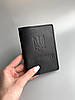 Шкіряна обкладинка для паспорта (на закордонний паспорт, паспорт старого зразка) чорна