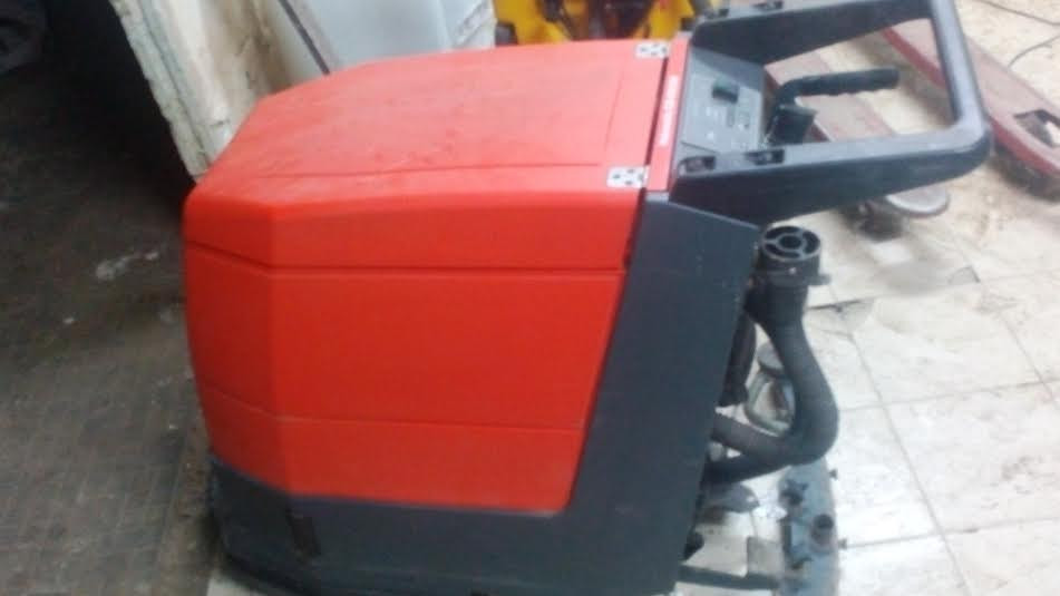 Підлогомиючої машини HAKO E/B 450-530