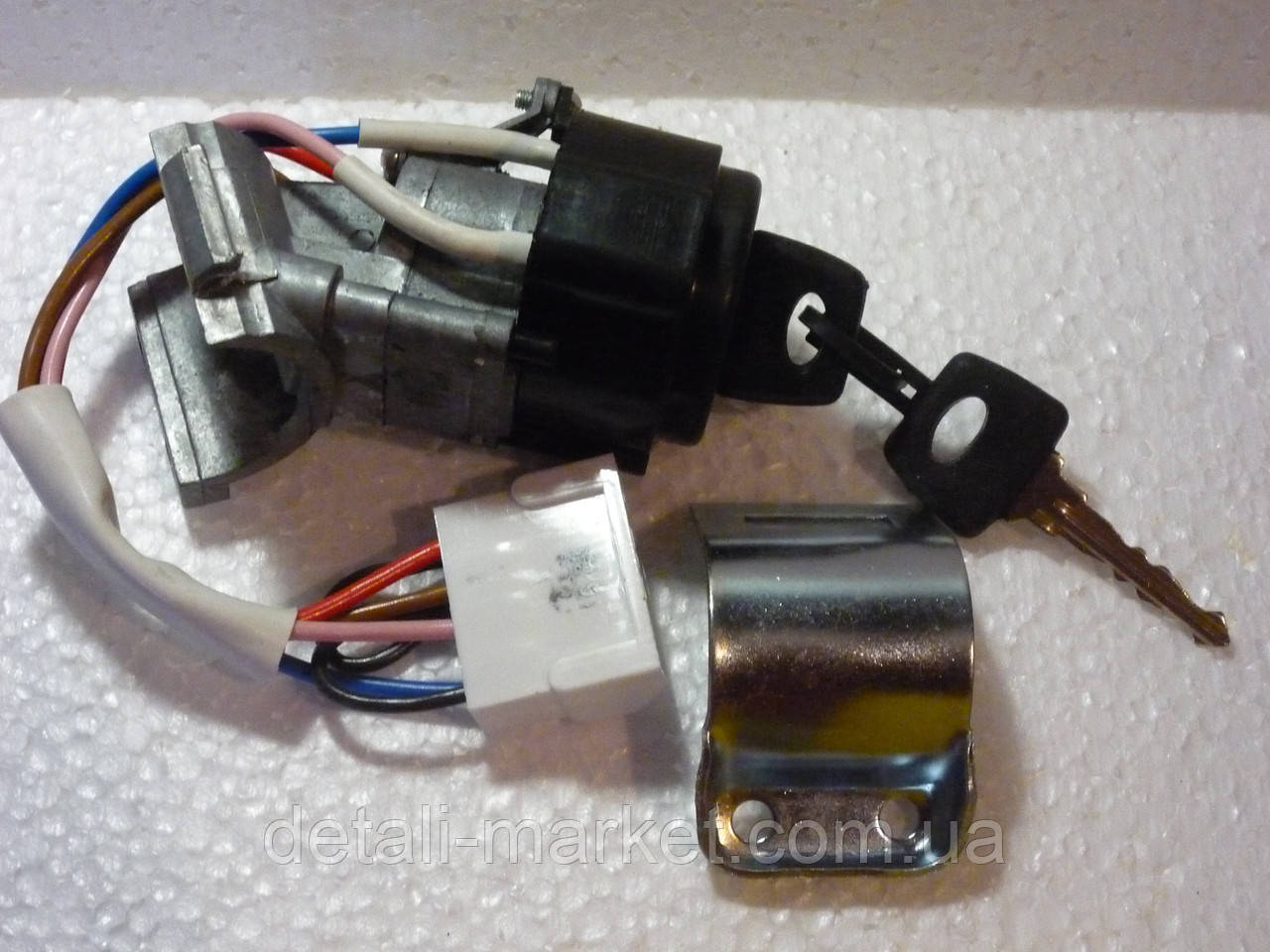 6 8кл. замок зажигания ваз 2110 1. колодка проводов замка зажигания ваз 2110. желтый провод замок зажигания ваз 2108. за что отвечает замок зажигания.