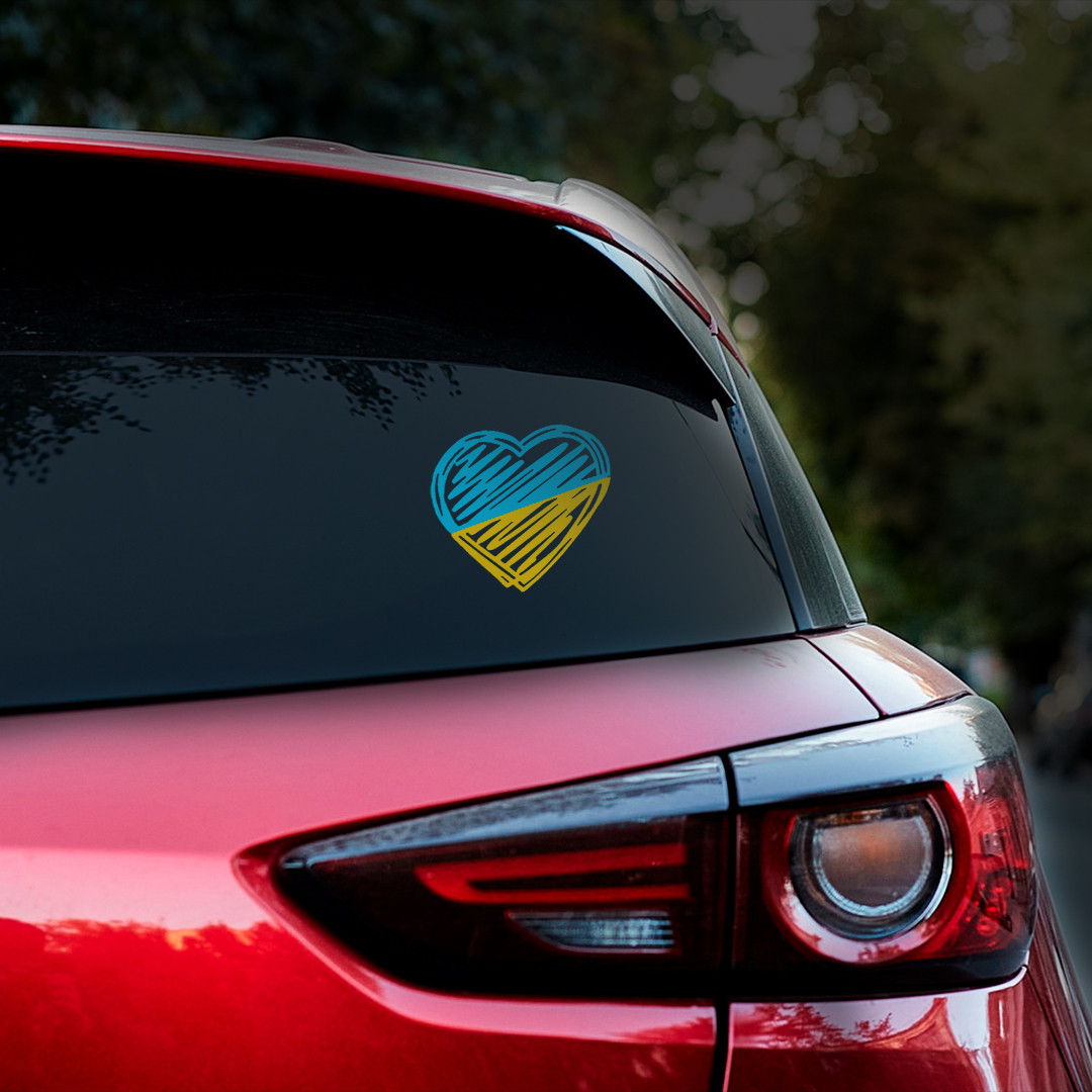 Наклейка на авто Сердце в кольорі прапора України 10*10см + монтажна плівка