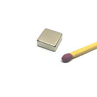 Неодимовий магніт квадрат 10*10*4 зчеплення 2 кг