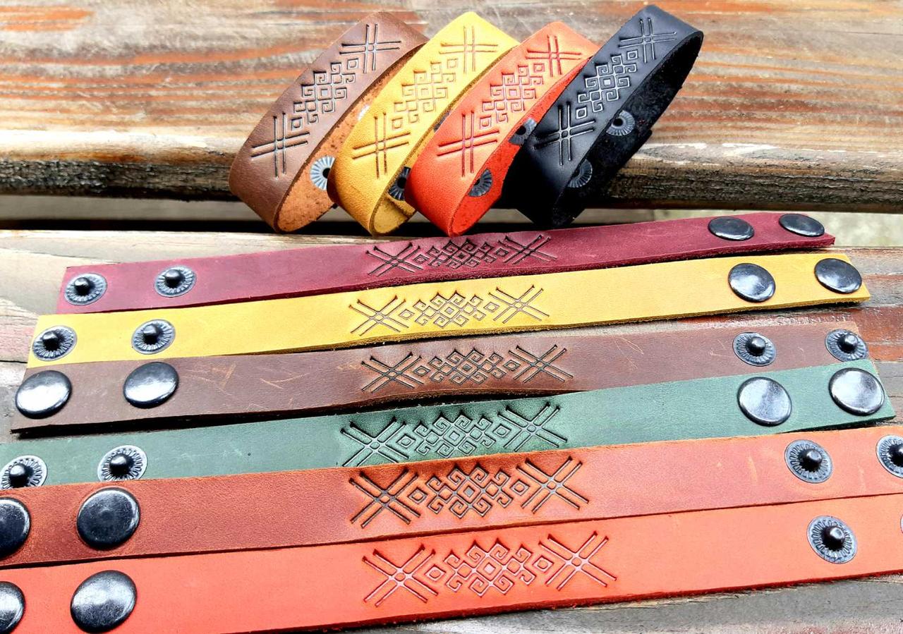 Браслети на руку з натуральної шкіри