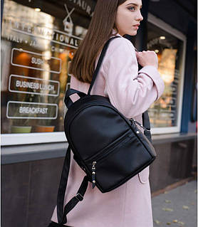 Жіночий чорний рюкзак DAILY BLACK з екошкіри для міста і подорожей
