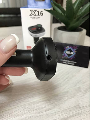 Авто FM-модулятор X16 MP3 Bluetooth Трансмітер USBx2 2.1А, фото 4