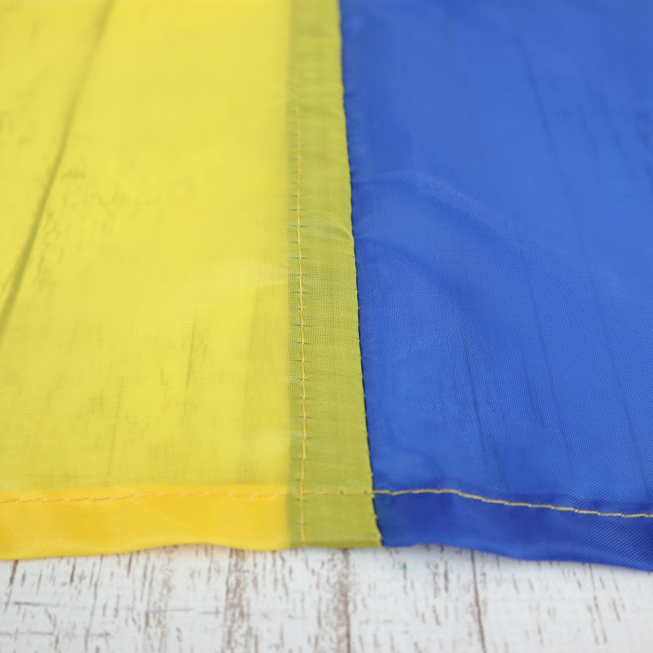 Флаг Украины государственный уличный 90 см х 140 см Сине-желтый Ручная работа мастера (Настоящие фото) - фото 2 - id-p1616851145