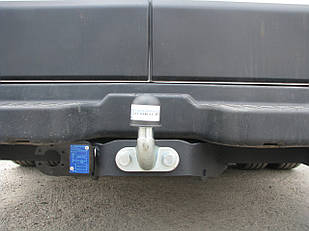 Фаркоп NISSAN NV400 L-4680 бампер з підніжкою мікроавтобус 2010-