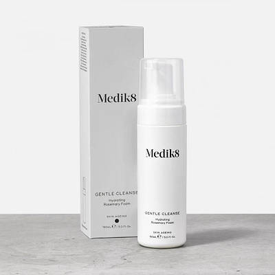 Medik8 Gentle Cleanse Очищаюча пінка для всіх типів шкіри