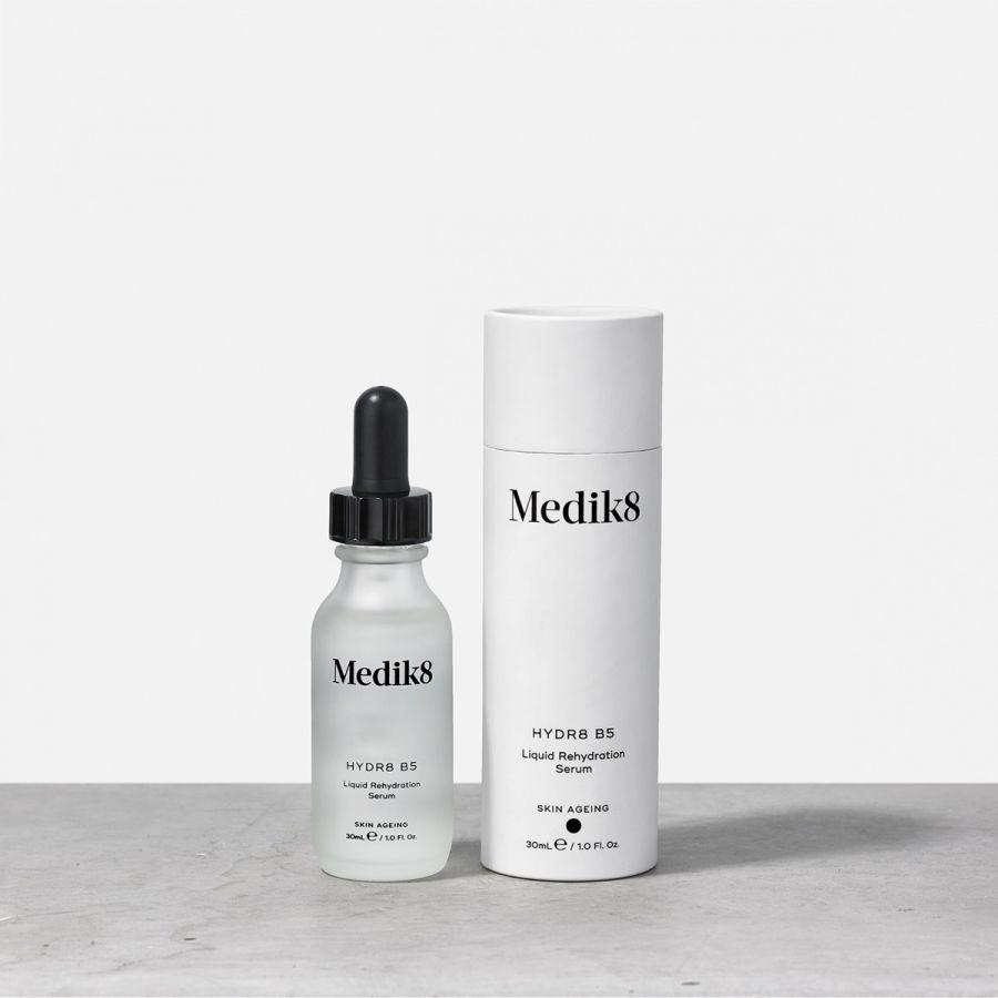 Medik8 Hydr8 B5 Зволожуюча сироватка з гіалуроновою кислотою