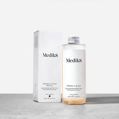 Medik8 Press & Glow Refill Щоденний відлущуючий тонік з РНА і активатором ферментів