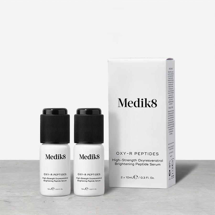 Medik8 Oxy-R Peptides Освітлювальна пептидна сироватка з висококонцентрованим оксиресвератролом