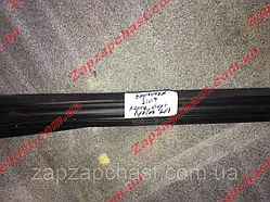 Оксамитка Ваз 2109 21099 передня верхня права (2109-6103292)