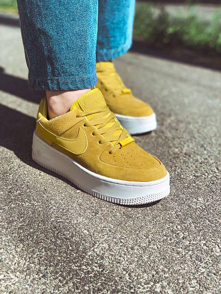 Nike air force 1 femme jaune fluo deals