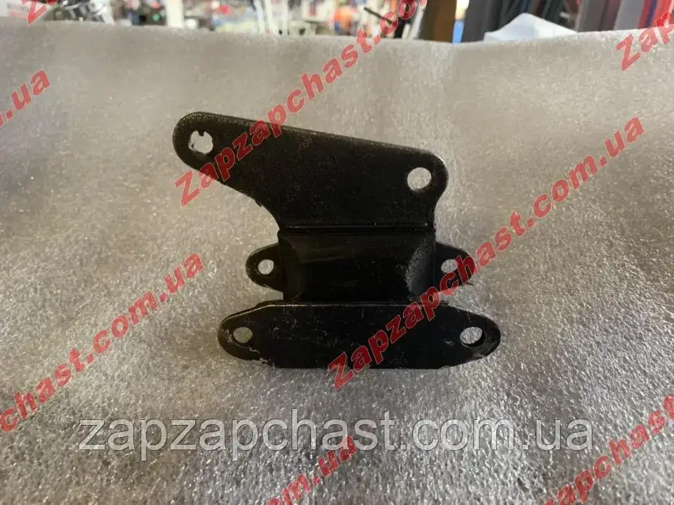 Подушка кпп ваз 2101 2102 2103 2104 2105 2106 2107 5-ти ступка, фото 1