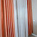 Комплект легких штор, лососевого цвета, подшитый на тесьму, фото 2