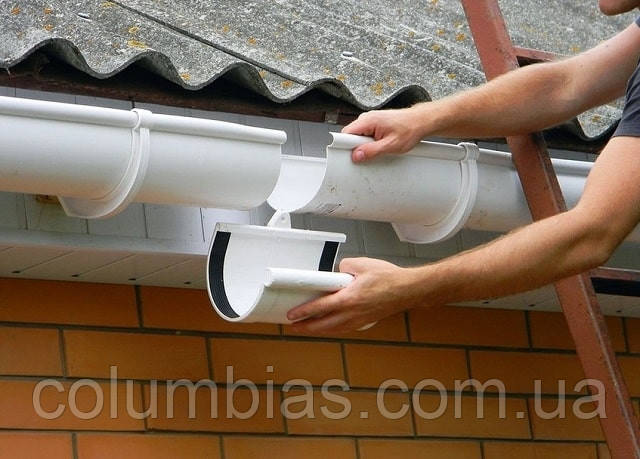 Для даху водостоки, труби, жолоби всі необхідні комплектуючі є в наявності. Уточніть.