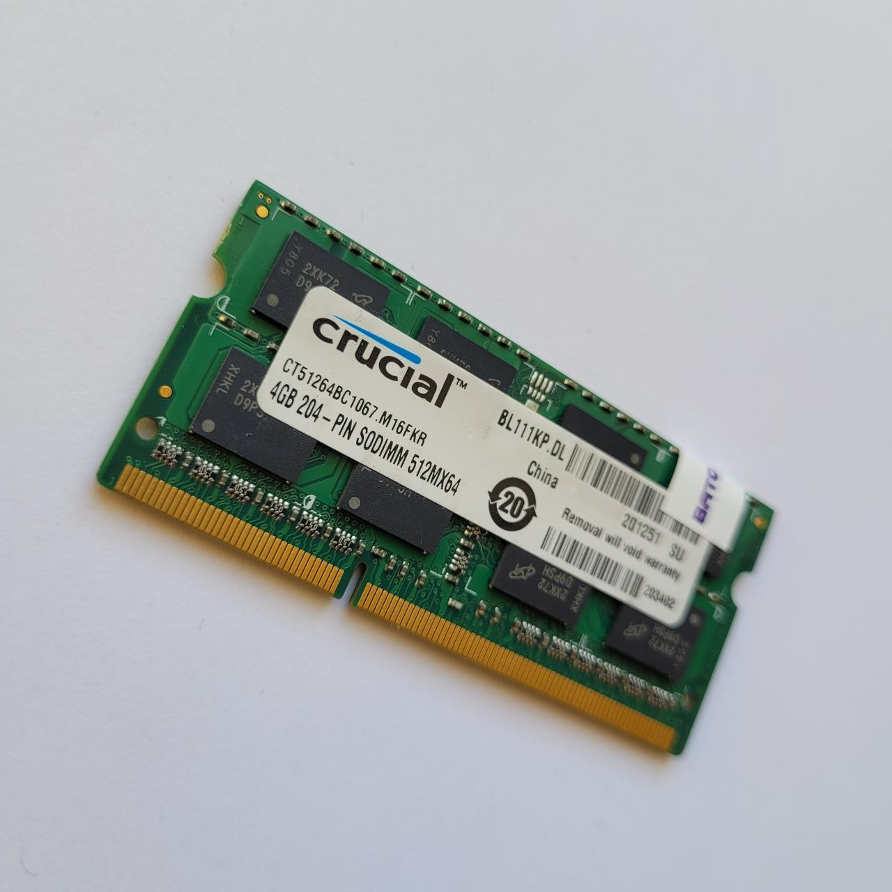 Оперативна пам'ять для ноутбука Crucial SODIMM DDR3 4Gb 1066MHz