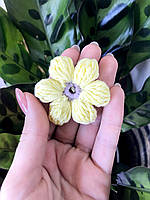 Вязанный декор "Цветок с объёмными лепестками", 4.5 см, желтый