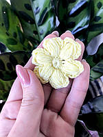 В'язаний декор "Квітка на 6 пелюсток", 4.4 см, жовтий