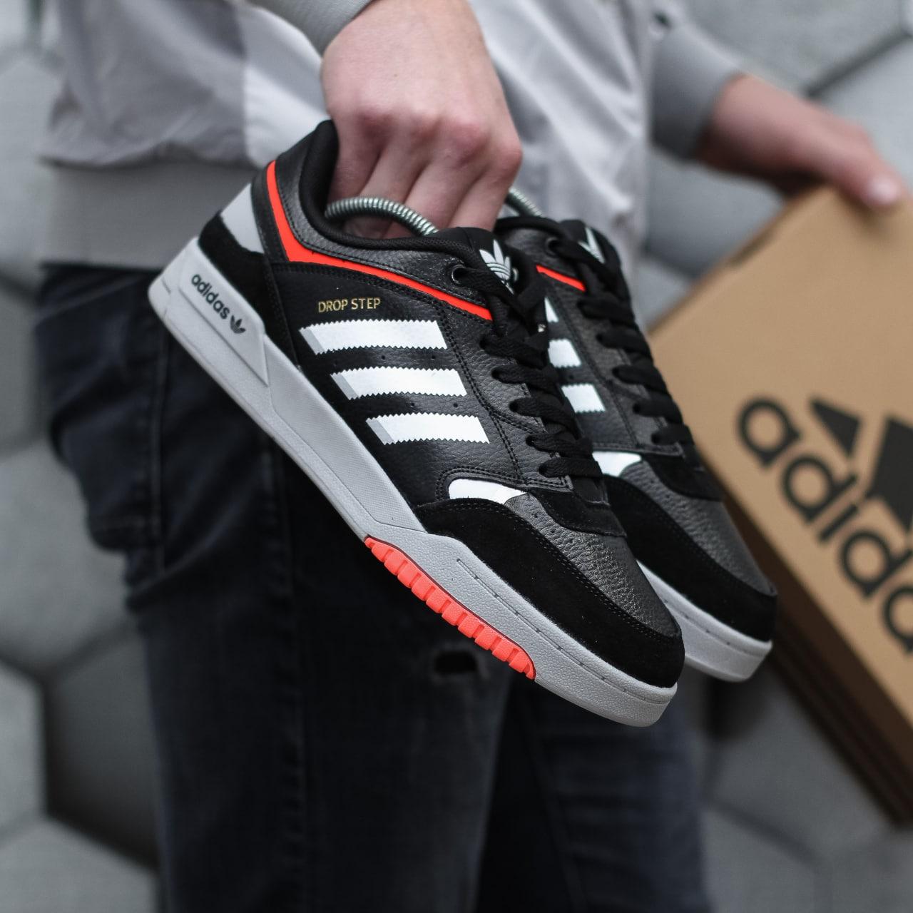 Кросівки чоловічі білі Adidas Drop Step (07112)