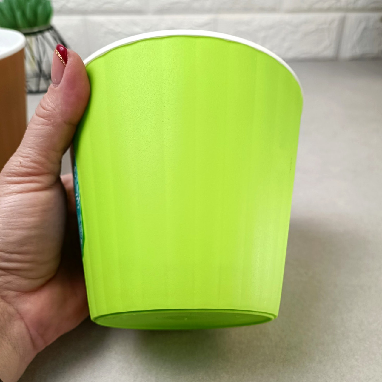 Оливковий подвійний горщик для кімнатних рослин з дренажною вставкою 2,4л 17,9*14,7 см, Ібіс Алеана