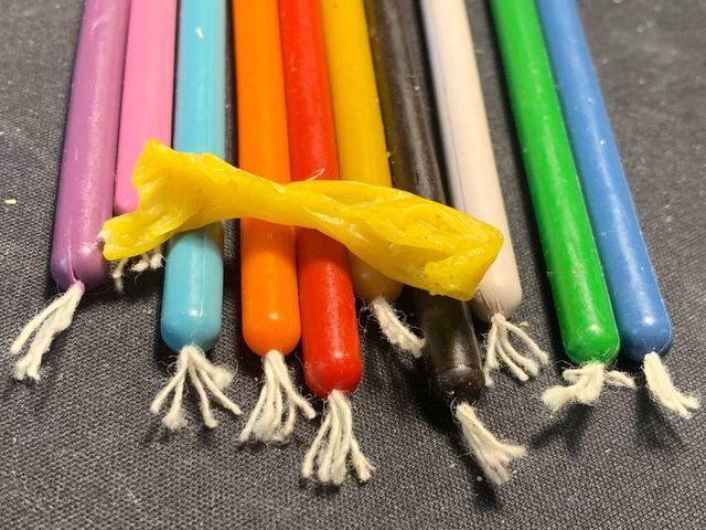 Свечи восковые цветные ритуальные