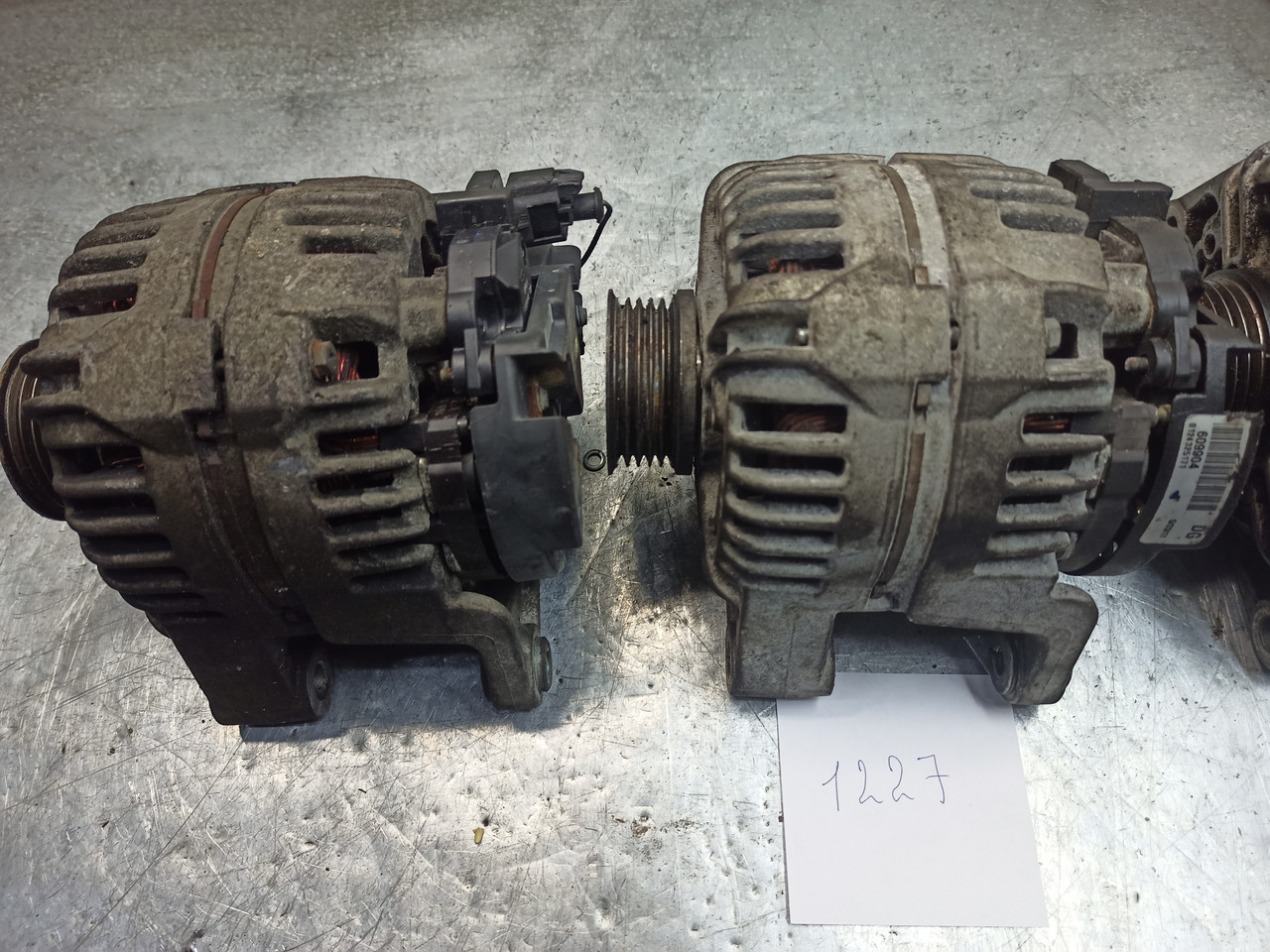 Купить Генератор 100A OPEL Corsa C D Meriva Astra H Tigra 1.0 1.2 1.4 ...