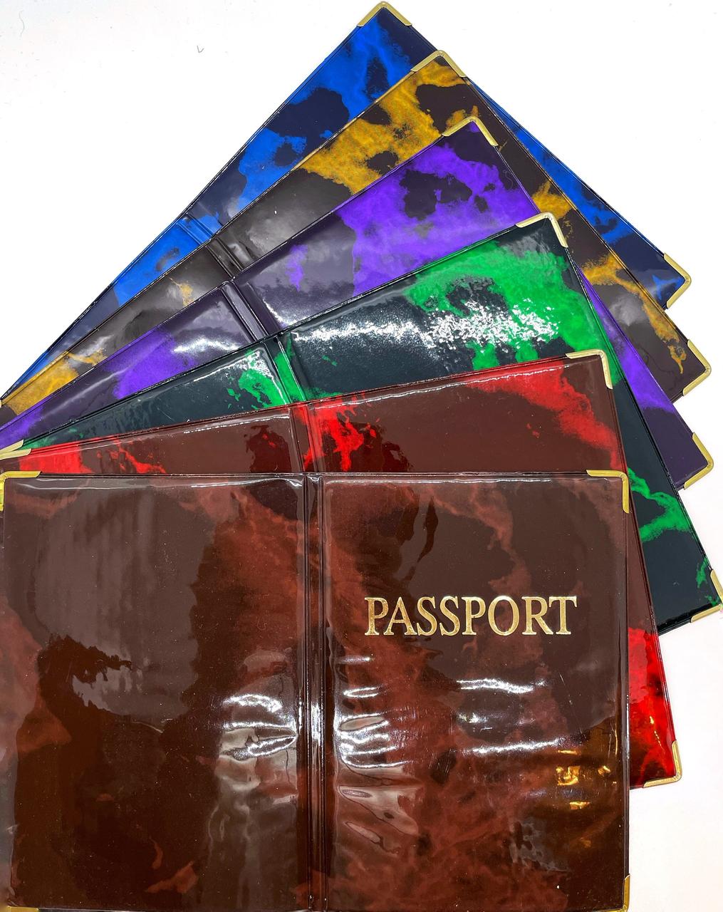 Глянцева обкладинка на закордонний паспорт кольору "Мікс"