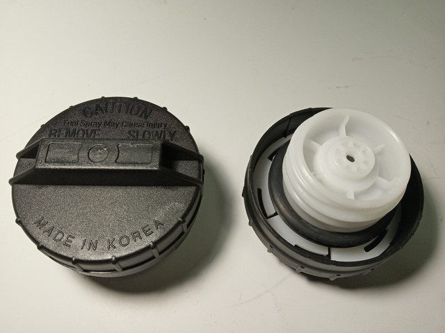 Кришка бензобака Ланос 22591475, фото 1