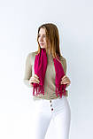 Стильна жіноча косинка-шарф з однотонною бахромою Яскраво-рожевий, фото 3