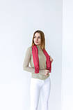 Стильна жіноча косинка-шарф з однотонною бахромою Яскраво-рожевий, фото 8
