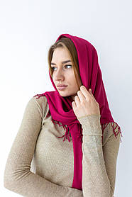 Стильна жіноча косинка-шарф з однотонною бахромою Яскраво-рожевий