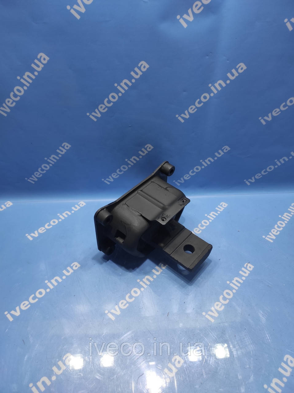 Подушка двигуна Iveco EuroCargo Івеко Єврокарго 4838245 4838248 99454169 LE1320.00