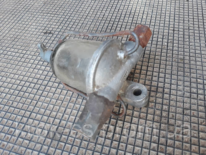 Купить Фильтр топливный б\у ГАЗ-53,Т-150 Волга УАЗ отстойник стеклянный ...