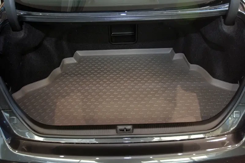 Килимок в багажник Фольксваген Тоурег, VW Touareg 2010/, крос. (поліуретан, бежевий) (пр-во NOVLINE)