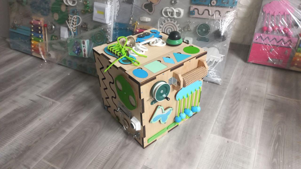 Бізікуб 30*30 см
