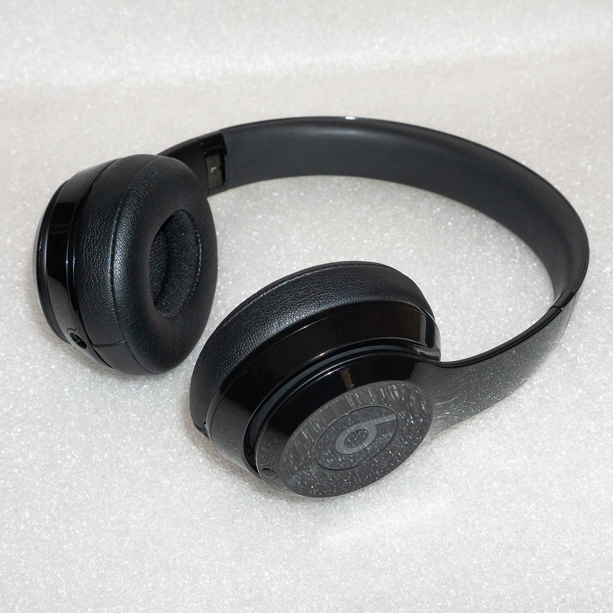 Б/У Beats Solo 3 Wireless беспроводные наушники Bluetooth, Gloss Black, Оригинал!