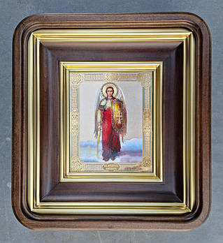 Кіот для ікони рівний із заокругленими кутами з внутрішньою дерев'яною рамою й золоченими штапіками