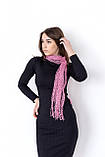 Жіночий шарф в сітку легкий однотонний брудно-рожевий з бахромою., фото 4