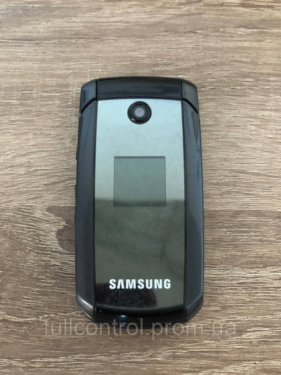 Мобильный телефон Samsung J400 - фото 1 - id-p1619151126