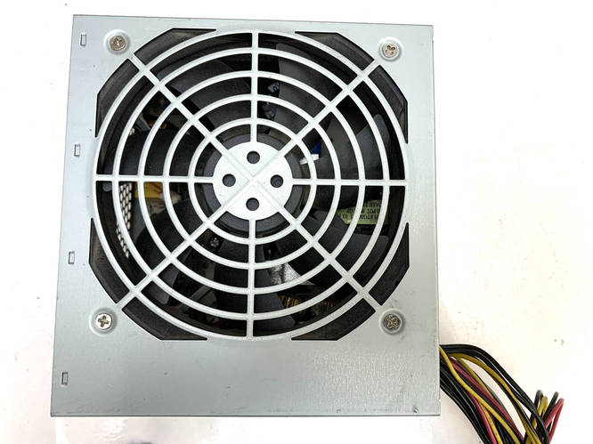 Купить Блок питания FOXCONN FX-400 400W ATX12V 2.3, 1 вентилятор (120 ...