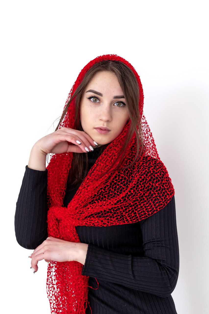 Яскравий ажурний шарф у сітку бахромою жіночий прозорий Червоний