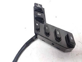 Електронний блок пам'яті сидіння лівого переднього Ssang Yong Rexton