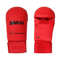 Перчатки для карате с лицензией WKF красные SMAI sm p101