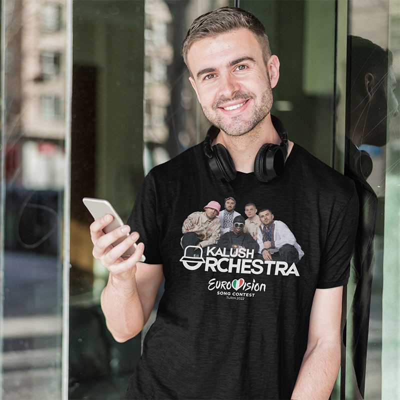 Футболка чорна з фотографією Kalush Orchestra